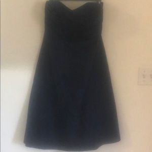 A blue strapless dress